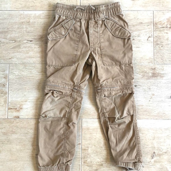 GAP Other - 🔴3/$20 Gap Convertible pants shorts size small